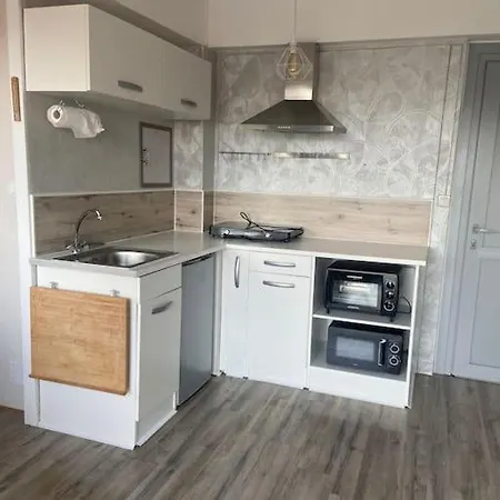 Mignon Au Coeur De * Mèze